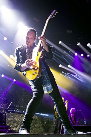 VivianCampbell