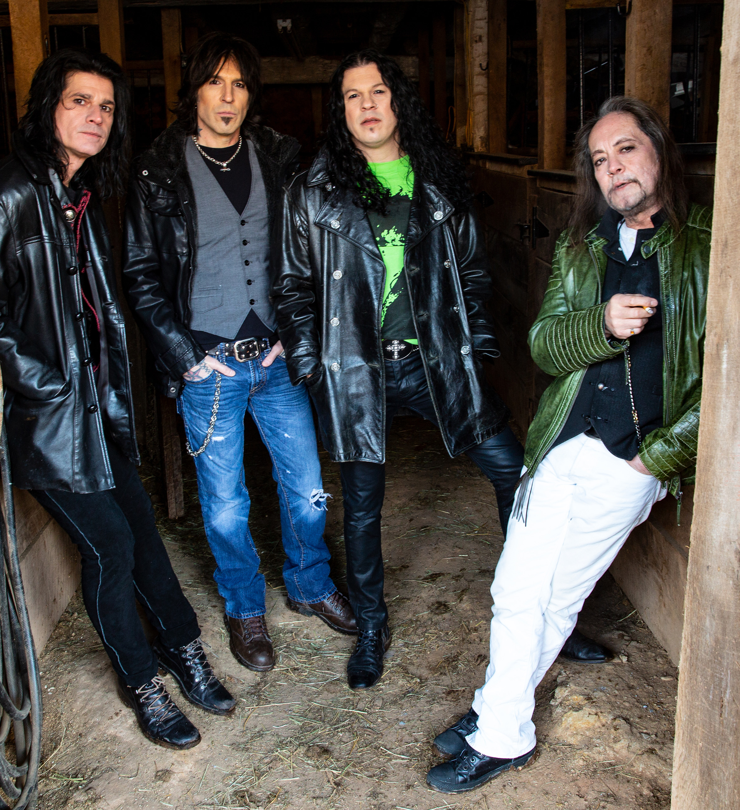 Interview: Jake E. Lee discusses the new Red Dragon Cartel album
